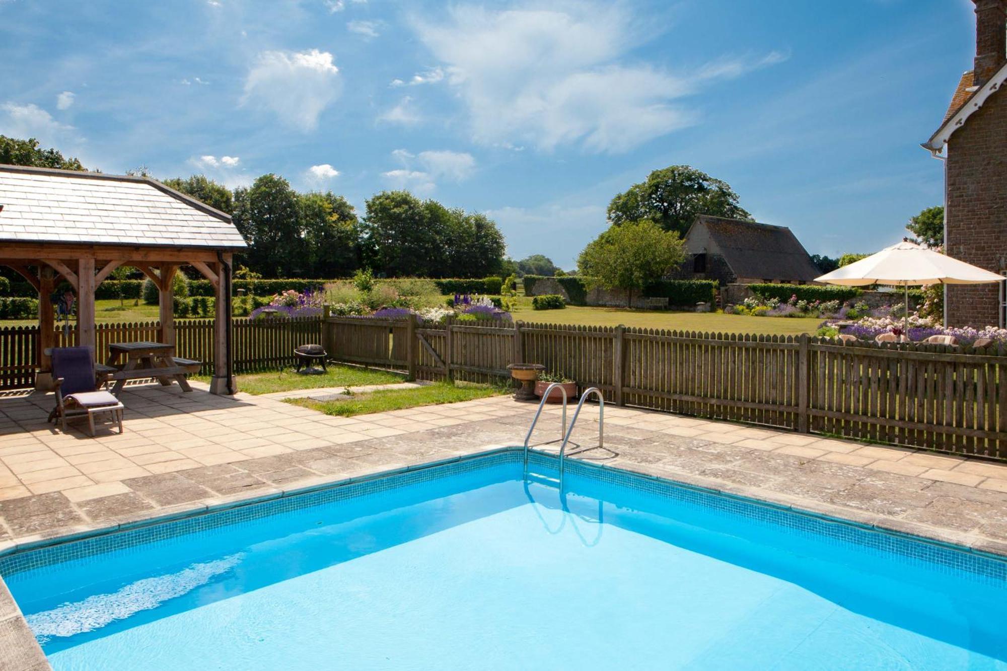 Overtown Manor Bed And Breakfast Swindon Eksteriør bilde
