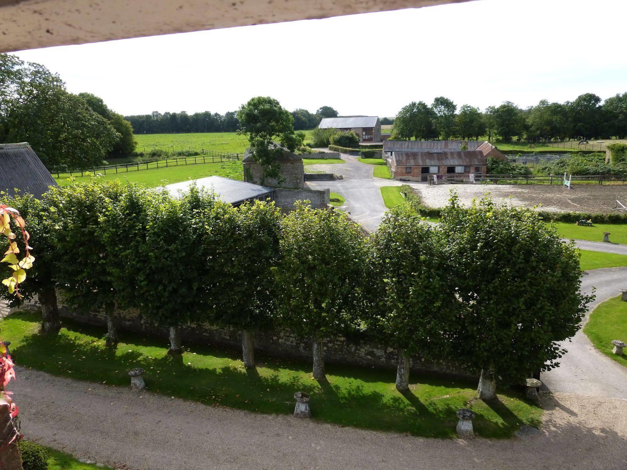 Overtown Manor Bed And Breakfast Swindon Eksteriør bilde