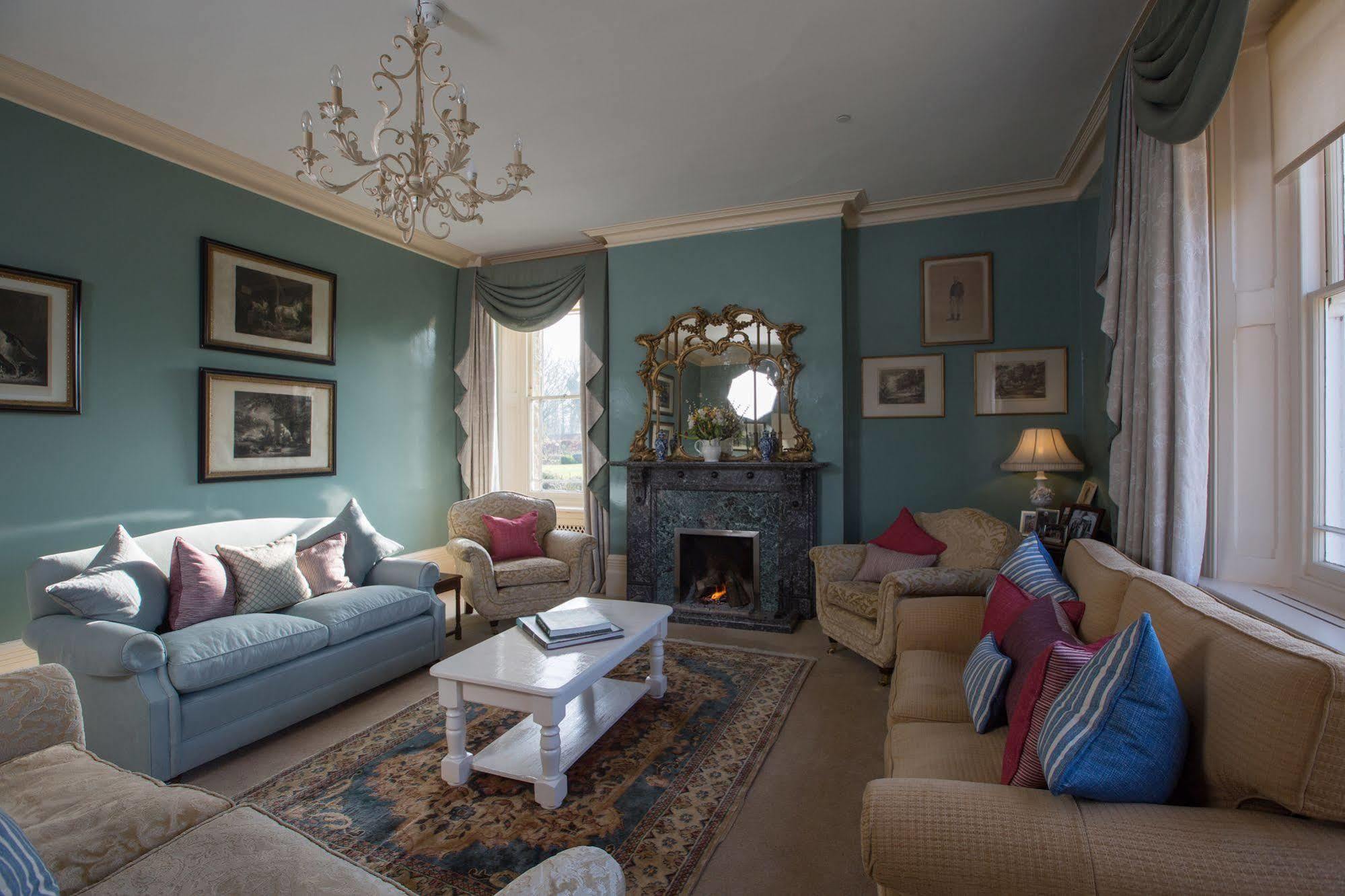 Overtown Manor Bed And Breakfast Swindon Eksteriør bilde